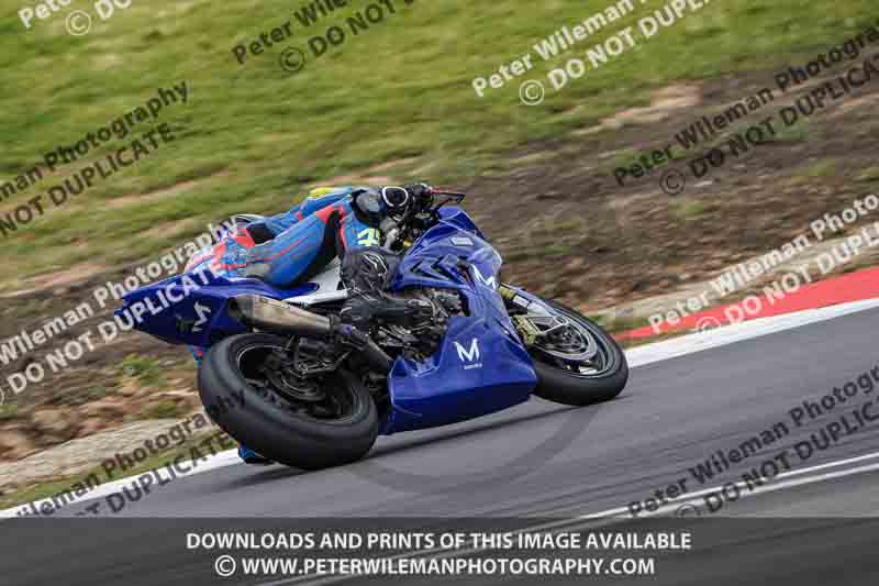 cadwell no limits trackday;cadwell park;cadwell park photographs;cadwell trackday photographs;enduro digital images;event digital images;eventdigitalimages;navarra;no limits trackdays;peter wileman photography;racing digital images;trackday digital images;trackday photos